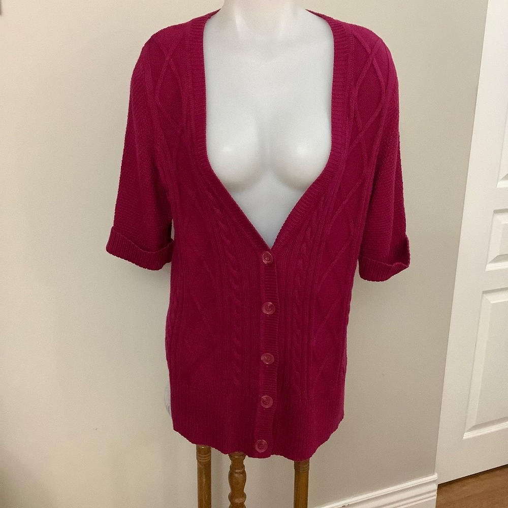 Denver Hayes Cableknit Vest L button front